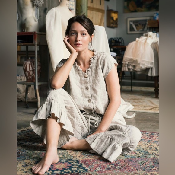 Heart’s Desire Linen Cropped Pants - Picture 7 of 7